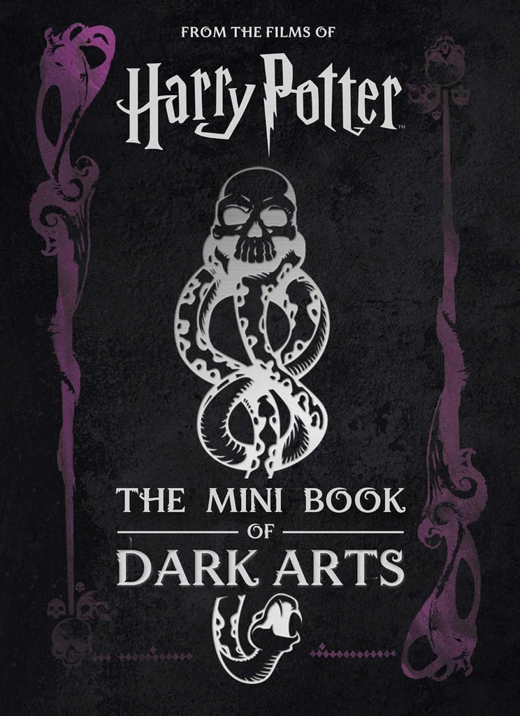 Harry Potter: The Mini Book of Dark Arts Insight Editions